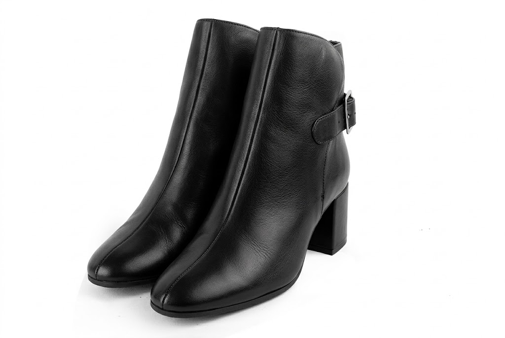Women's black back-buckle ankle boots with round toe and mid block heel - Front view